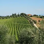 Tenuta Di Monaciano Hotel