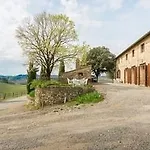 Tenuta Di Monaciano Hotel