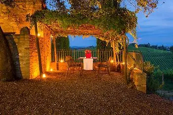 Tenuta Di Monaciano Hotel