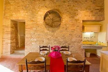 Tenuta Di Monaciano 4*