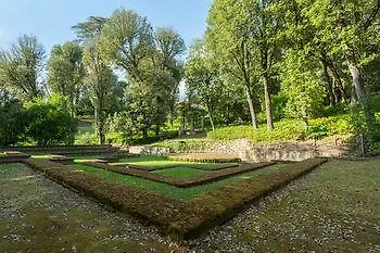 Tenuta Di Monaciano 4*