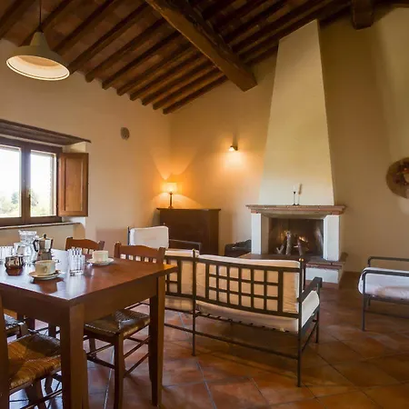 Tenuta Di Monaciano Hotel 4*