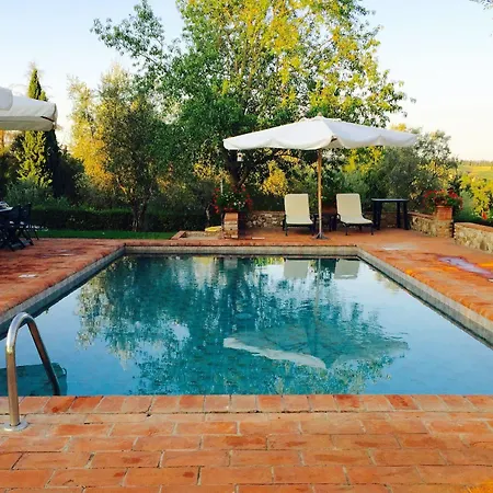 Hotel Tenuta Di Monaciano 4*